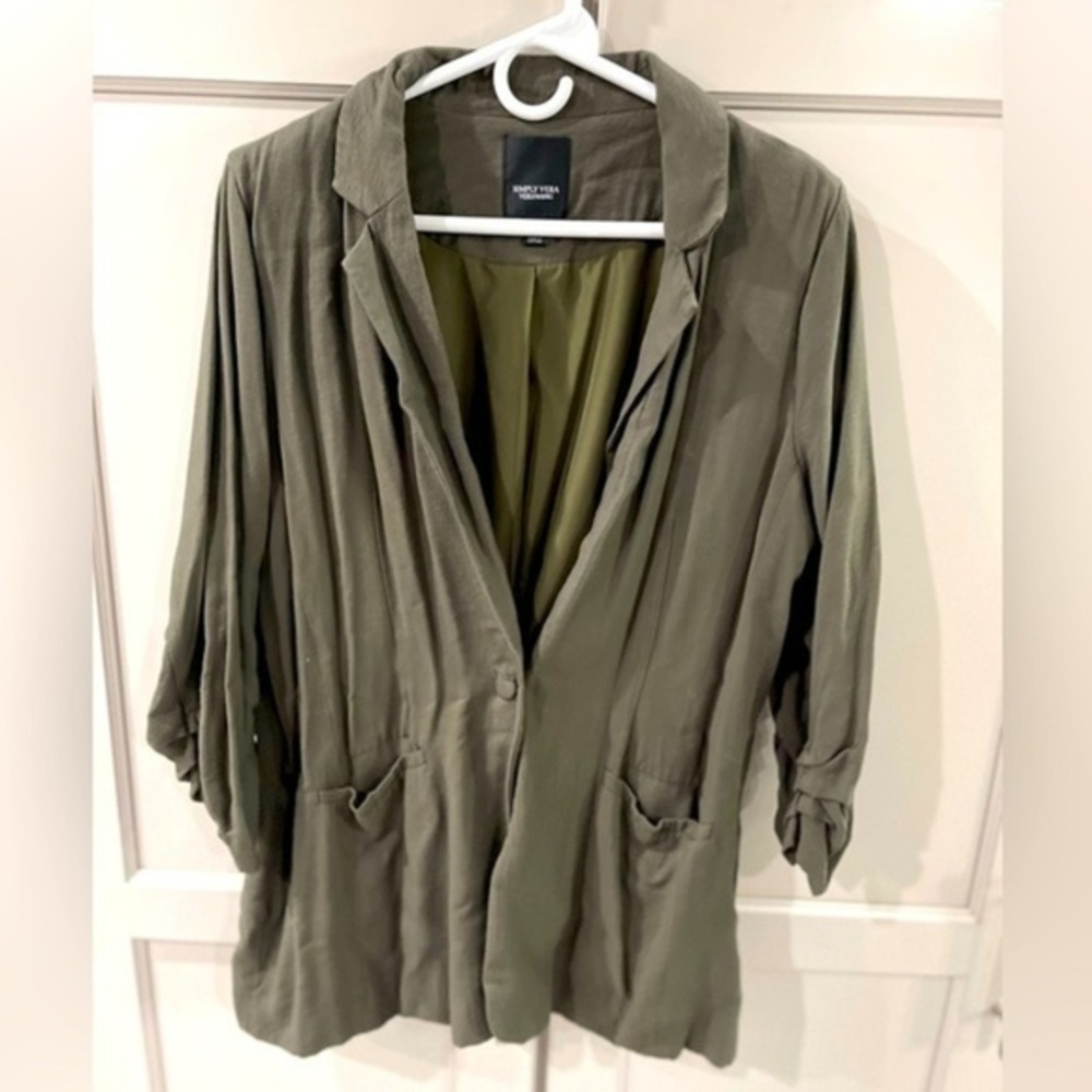 Vera Wang Blazer woman’s size XL